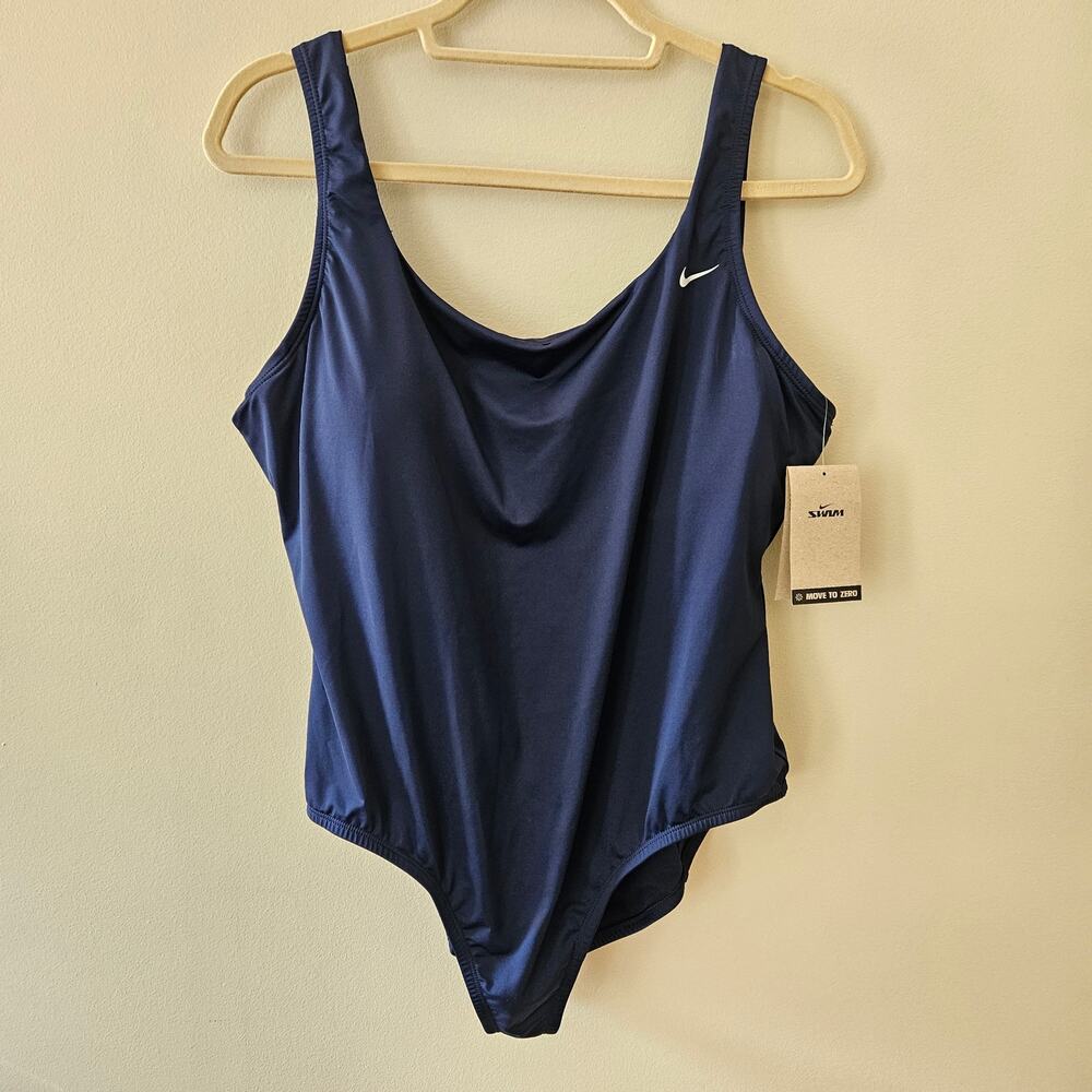 Nike Women's Essential U-Back One Piece Swimsuit Size XXL Classic Blue Nessa223